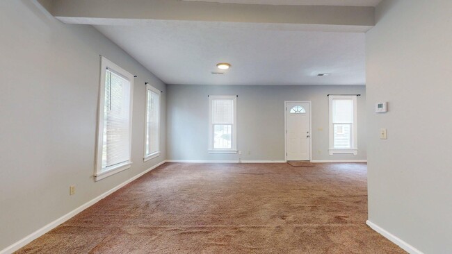 Building Photo - Madison/W.95th neighborhood : 3 bedroom/1 bath single family house available NOW.
