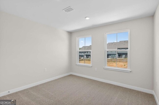 Building Photo - 325 Enchanted Ct