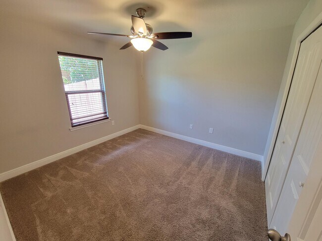 Building Photo - 6624 Flintwood St