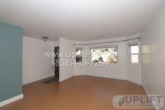 Building Photo - 23357 Glenn Ellen Way