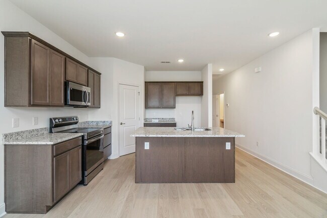 Building Photo - 1472 Mountain Quail Cir