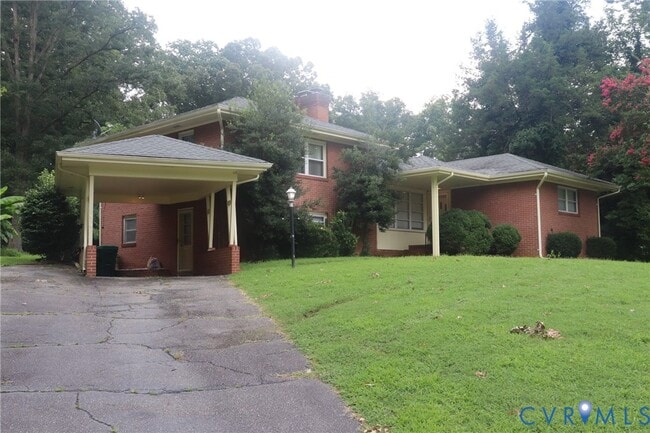 Building Photo - 515 Danray Dr