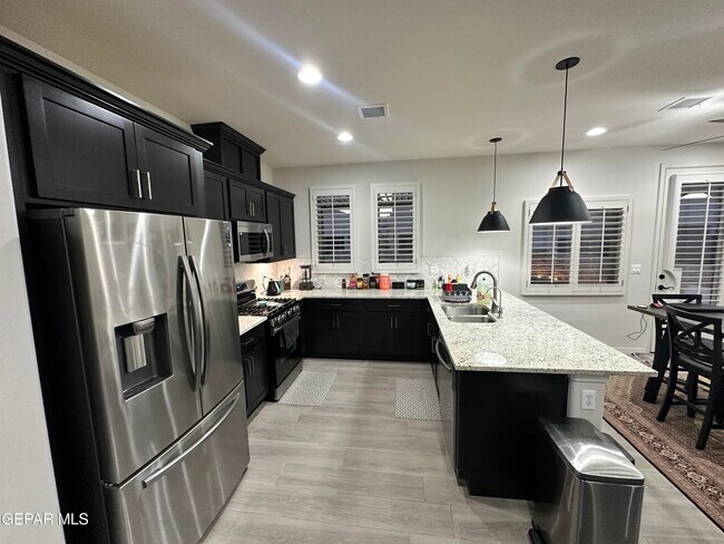 Building Photo - 10729 Deion Sanders Dr