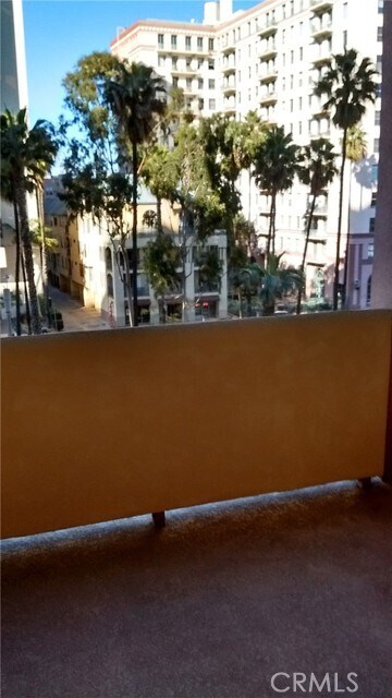 Building Photo - 488 E Ocean Blvd