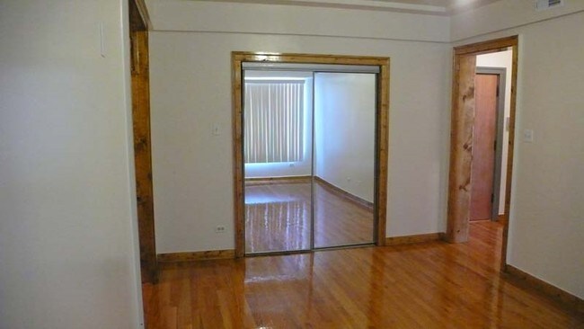 Living Area - 6237-6245 S Kedzie Ave