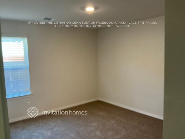 Building Photo - 3909 Amethyst Dr