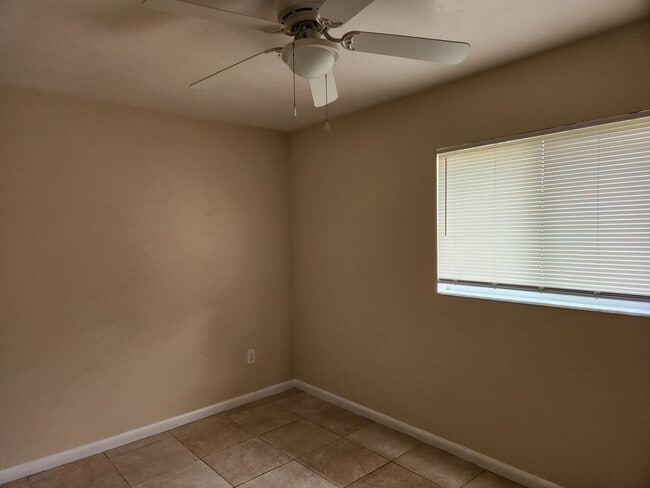 Building Photo - 14055 Caribbean Blvd