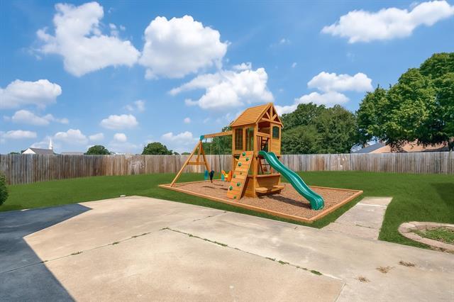 Building Photo - 8029 Rice Dr