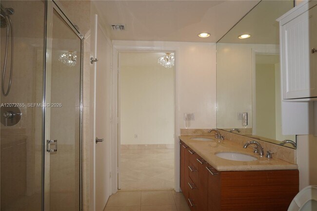Building Photo - 50 Biscayne Blvd