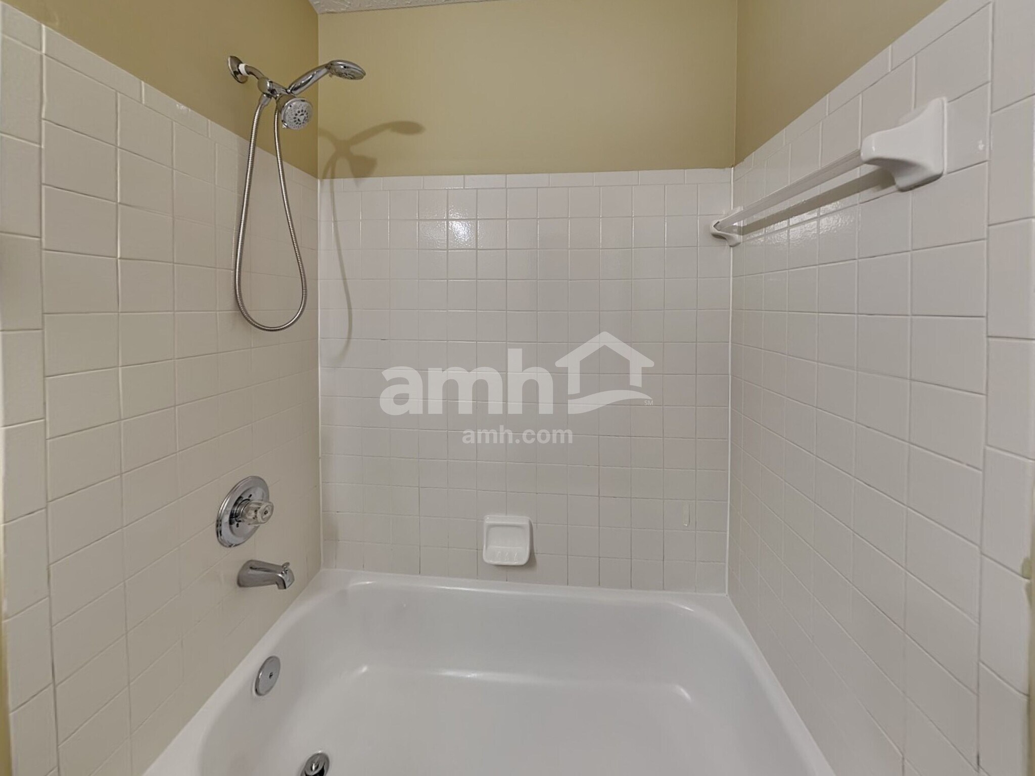 Building Photo - 392 Old Ivory Ct