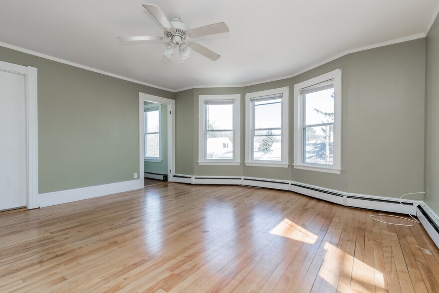 Building Photo - 30 Cutts Ave