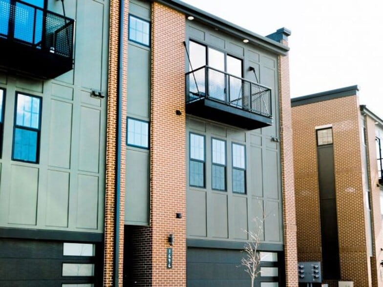 Interior Photo - District Brownstone Townhomes