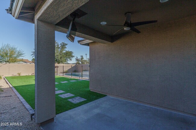 Building Photo - 15011 N 55th Dr