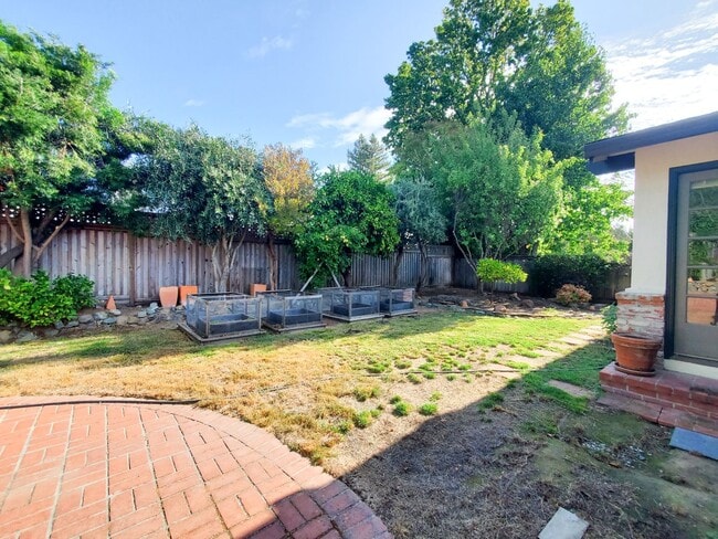 Building Photo - Stylish Single-Level in Marinwood | Great ...