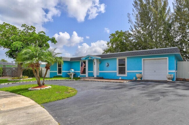 Building Photo - 6605 NW 80th Ct