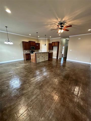 Building Photo - 3820 Carrera Ln