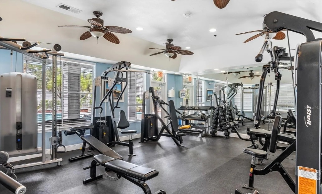 Building Photo - 2565 Grassy Point Dr