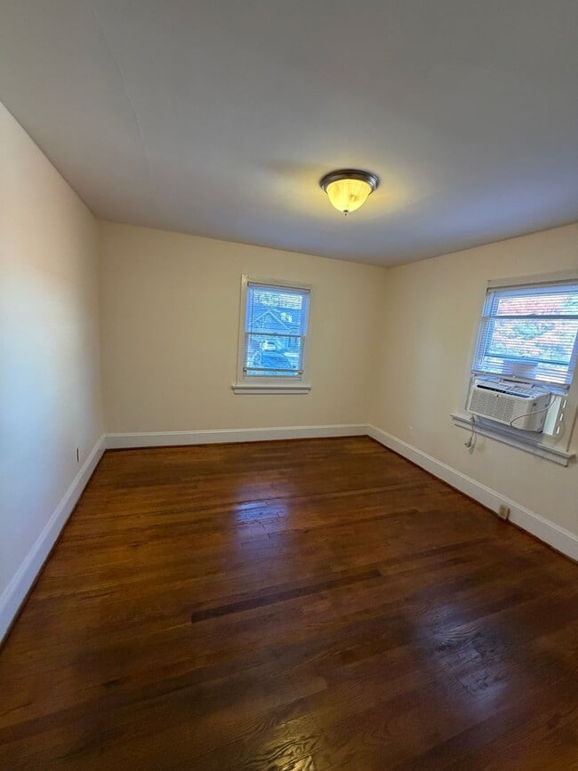 Building Photo - Prime Location Near Wade Avenue!