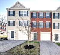 Building Photo - 57 Nittany Ct
