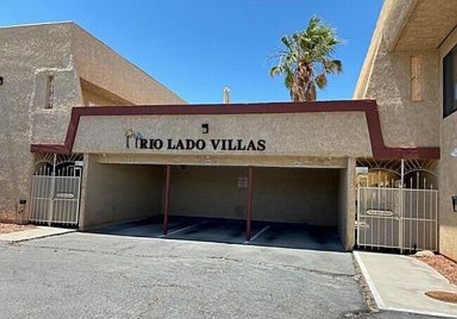 Primary Photo - 2BR 2 BA Furnished Vacation rental with Ut...