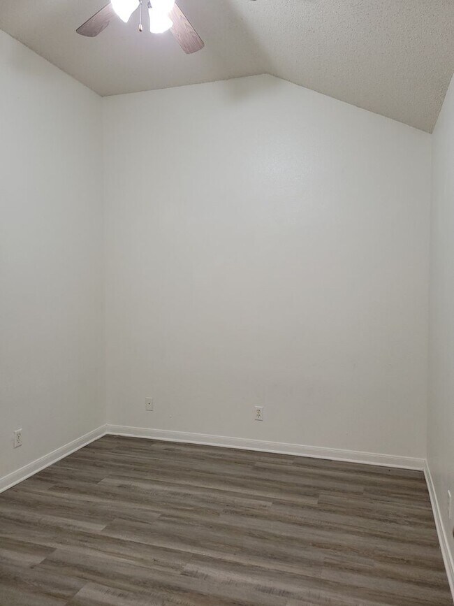 Building Photo - Cute 3bd/2ba pet friendly home in Killeen!