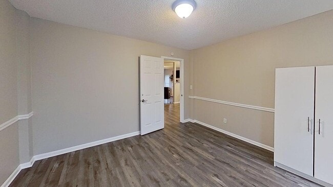 Building Photo - 6172 Sayler Park