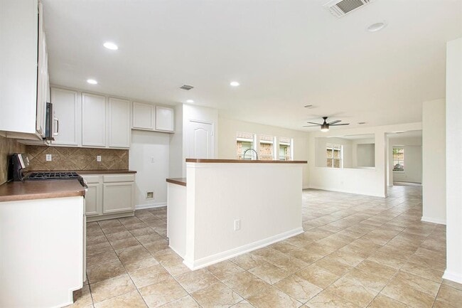Building Photo - 7719 Serene Wood Ln