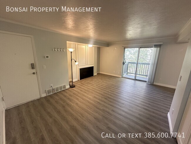 Building Photo - 436 S 550 E
