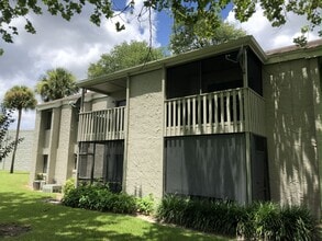 Building Photo - 1BR/ 1BA Condo In Springwood   ** Water In...