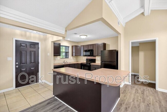 Building Photo - 103 Cambell Ct