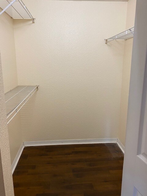 Building Photo - 11561 Villa Grand
