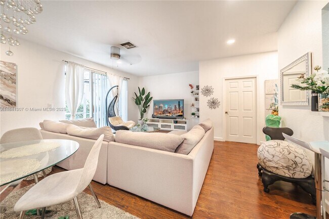 Building Photo - 8972 NW 54th St