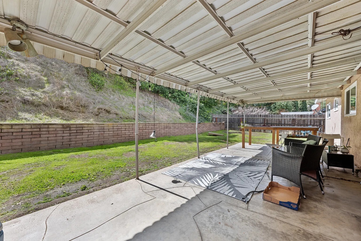 Building Photo - 5663 Campanile Way