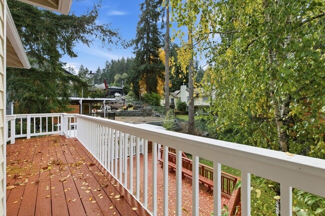 Building Photo - Charming Home in the Heart of Gig Harbor
