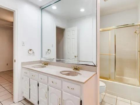 Building Photo - 5910 Buffridge Trail