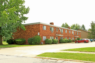 Building Photo - Maple Highlands Apartments