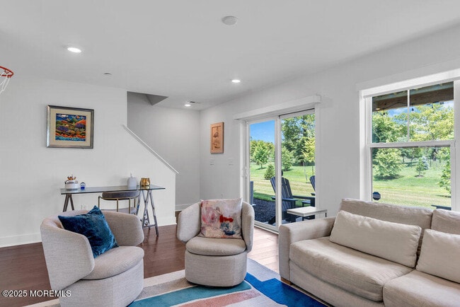 Building Photo - 63 Bataan Ave