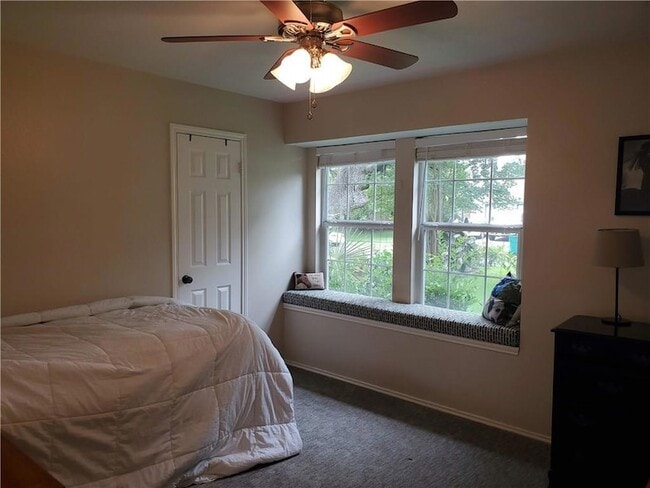 Building Photo - 1809 Dayflower Trce