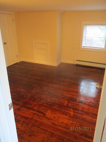 Bedroom 2 - 23 Gagne St