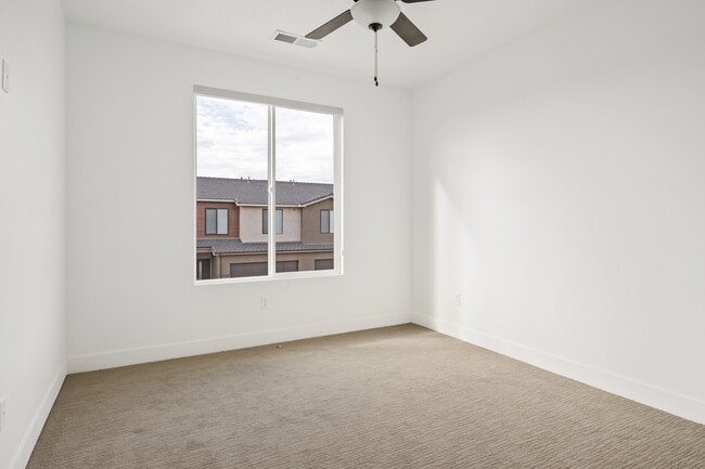 Building Photo - 2674 Rain Tree St