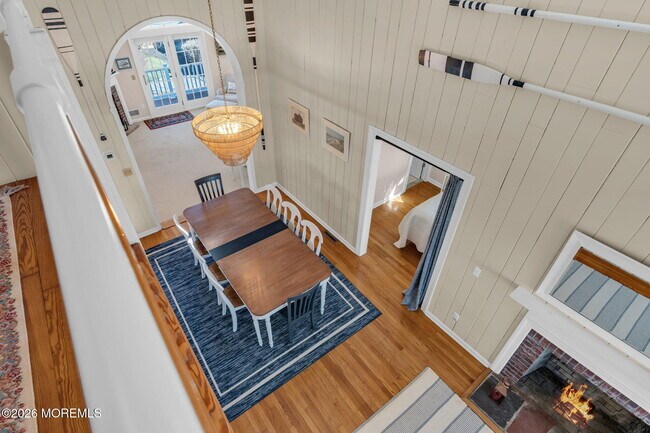 Building Photo - 215 Neptune Pl