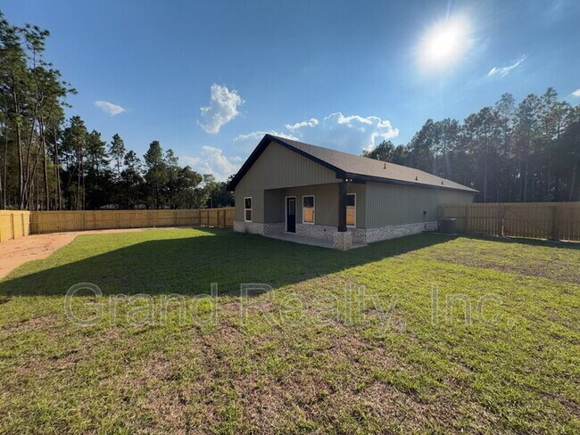 Building Photo - 6147 Beverly Ann Cir