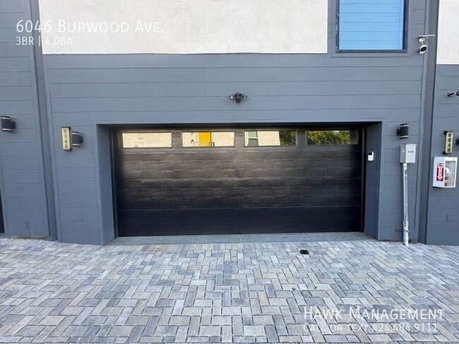 Building Photo - 6046 Burwood Ave