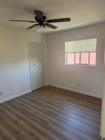 Building Photo - 205 Smalley Ave