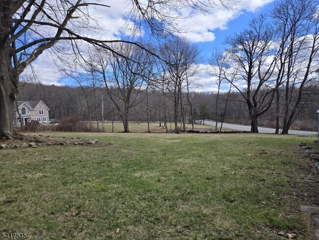 Building Photo - 51 Carrell Rd