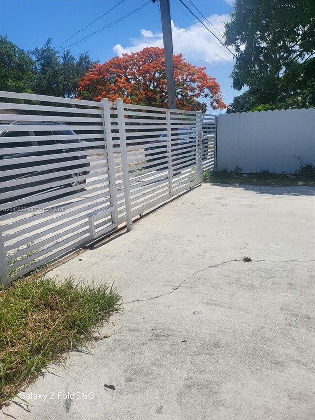 Building Photo - 2467 NW 95th Terrace