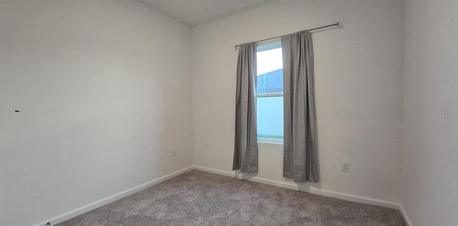 Building Photo - 452 Hennepin Lp