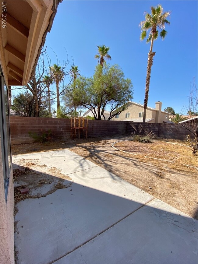 Building Photo - 8328 Sea Glen Dr