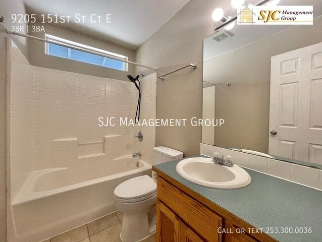 Building Photo - 9205 151st St Ct E