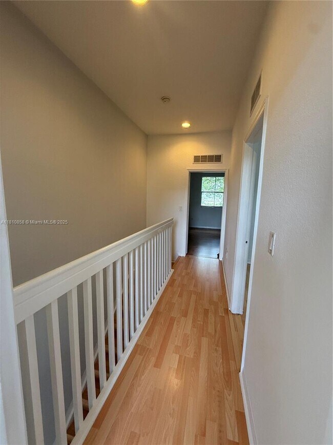 Building Photo - 14025 SW 49th St